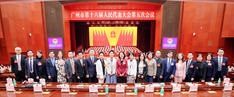 民进广州市委会召开两会代表委员座谈会（挂网）.jpg